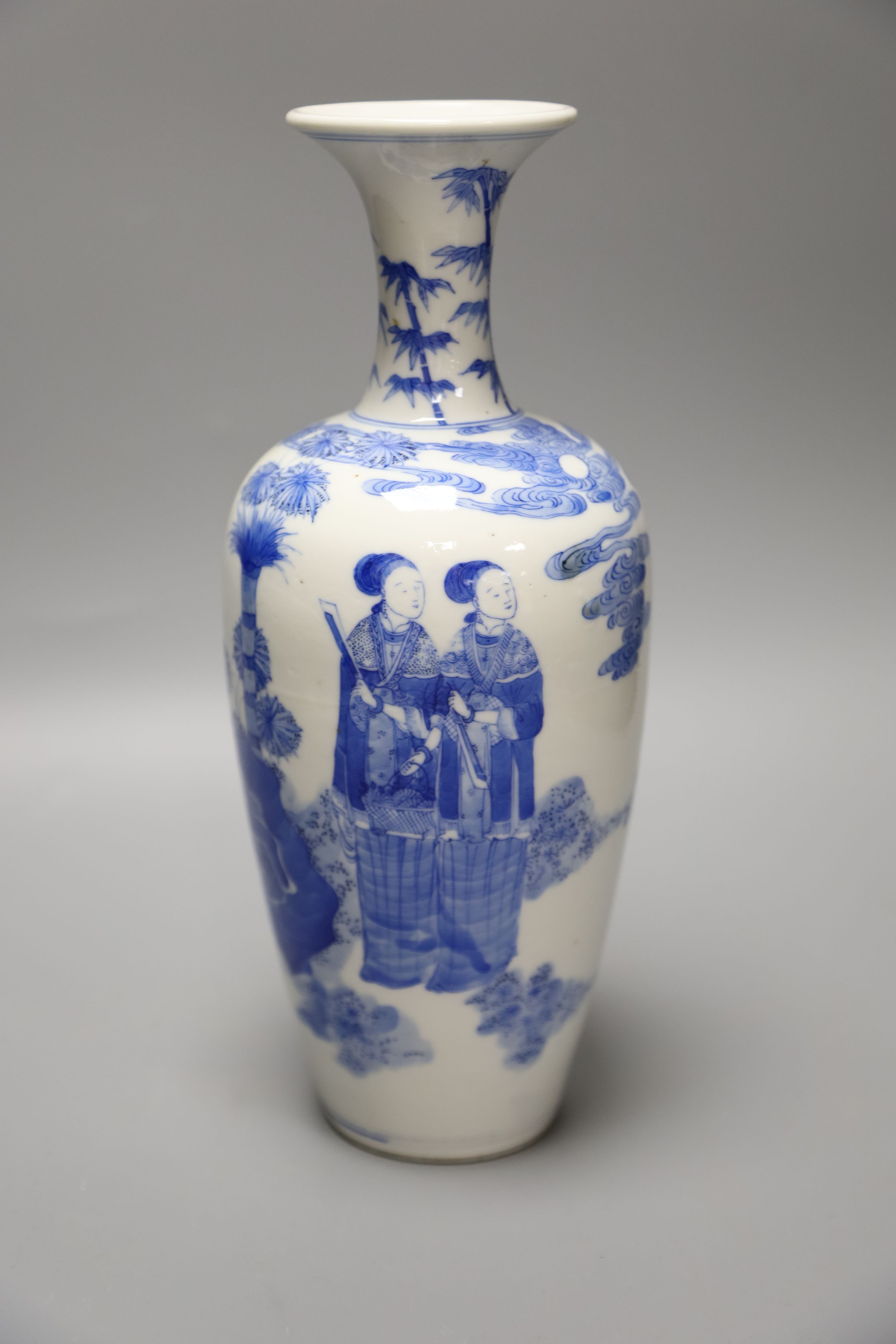 A Chinese Republic period blue and white bottle vase, height 29cm